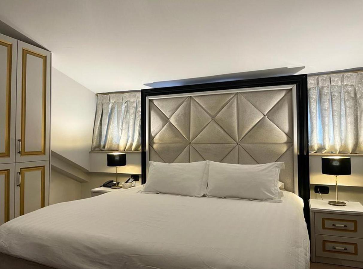 Vila Shard Boutique Hotel Tiranë Ngoại thất bức ảnh