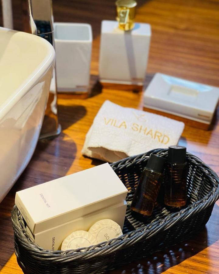 Vila Shard Boutique Hotel Tiranë Ngoại thất bức ảnh